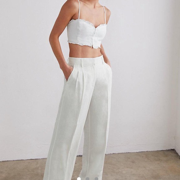 Aritzia Effortless Linen Pant - Picture 2 of 3